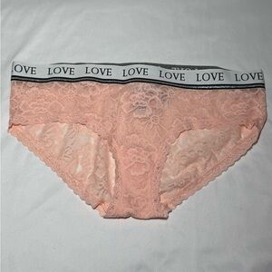 PINK NUDE LACE VS PANTIES